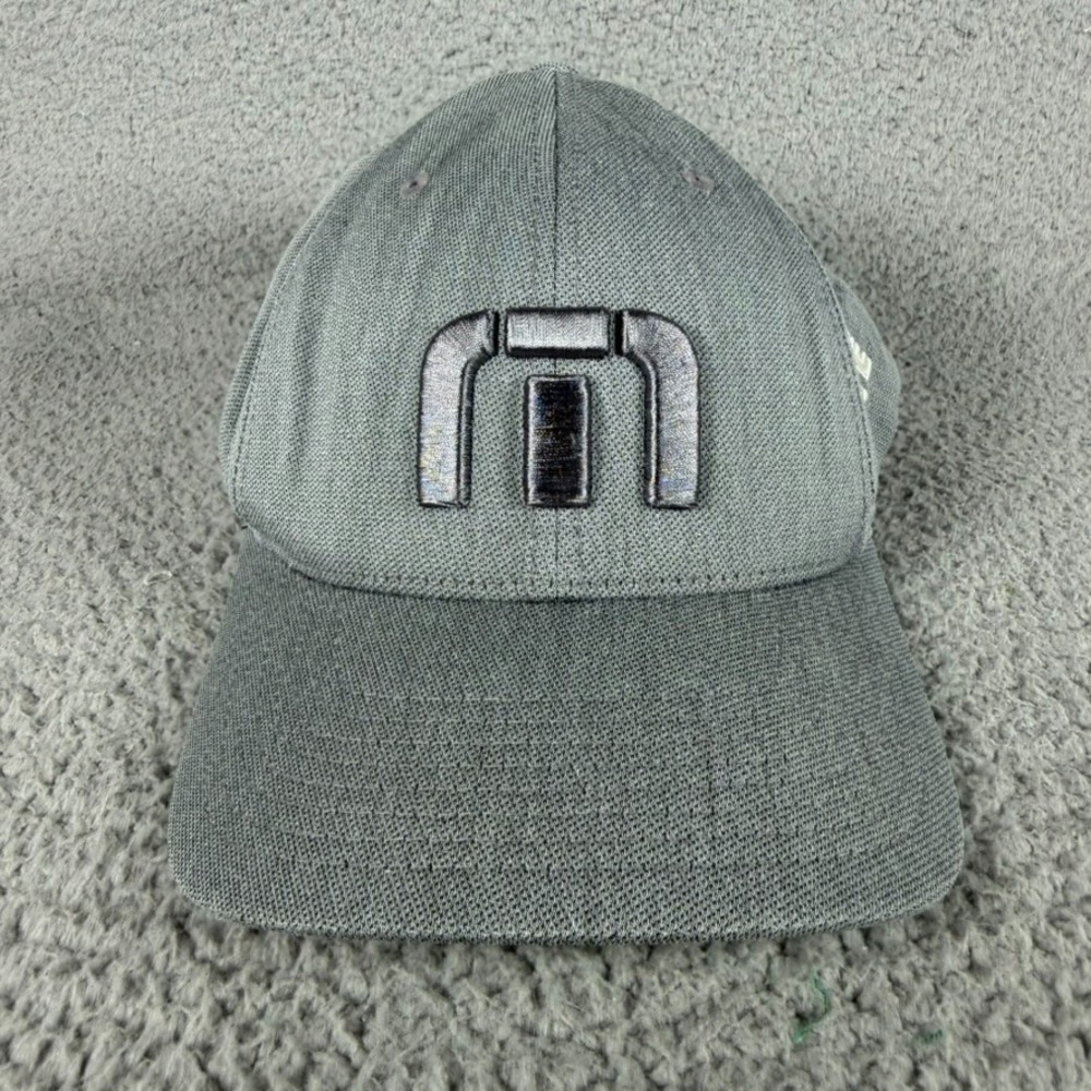 Travis Mathew Snapback Golf Cap Unisex 110 One Ten Flexfit Gray Embroidered Logo